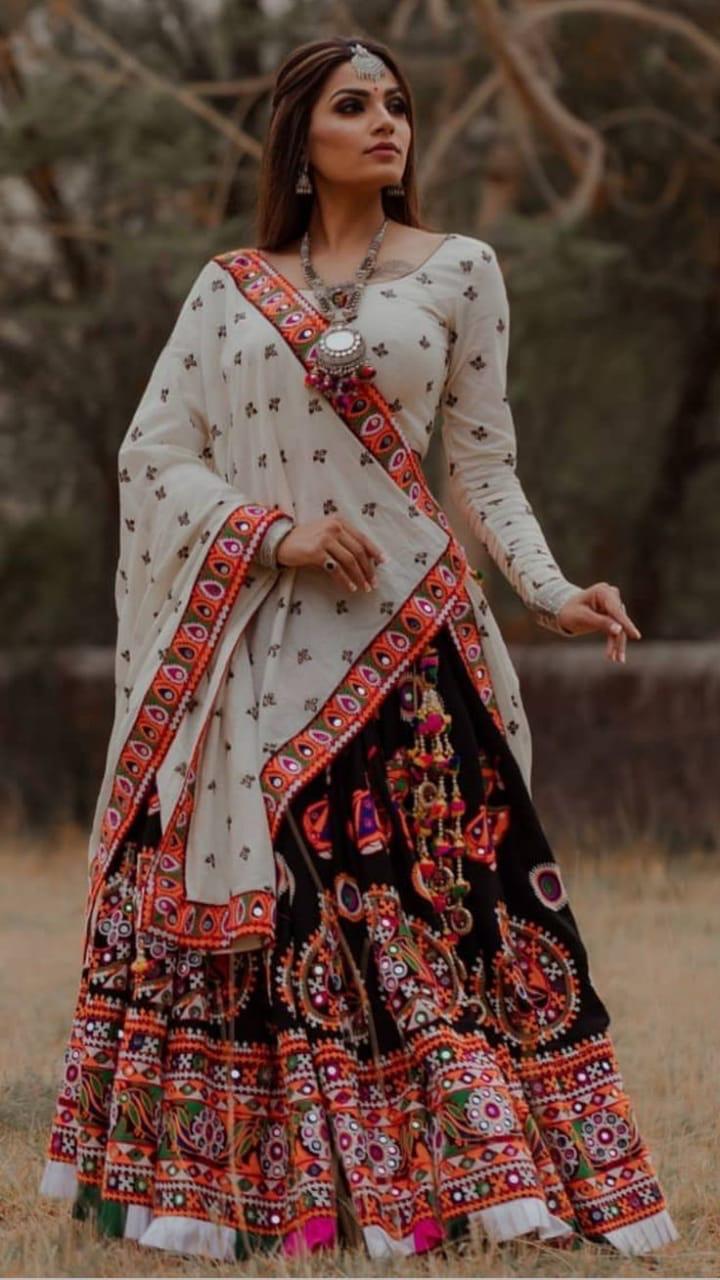 Navratri Garba Dhamaka Lehanga